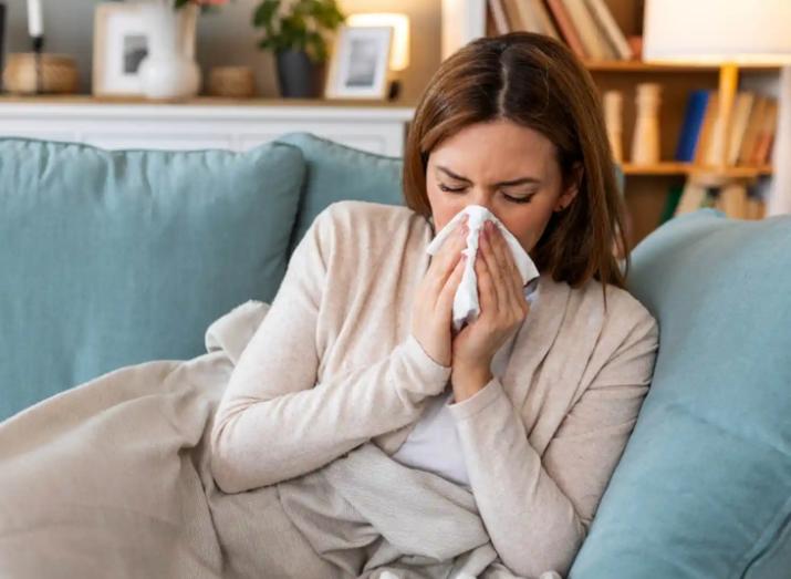 出虚汗是什么原因_满头大汗中医解释_异常出汗原因分析