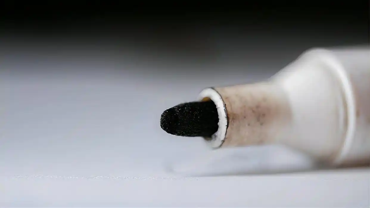 白板笔与记号笔的区别_白板笔正确使用方法_白板笔与记号笔区别