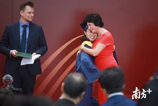 北的笔顺_深北莫_北证50