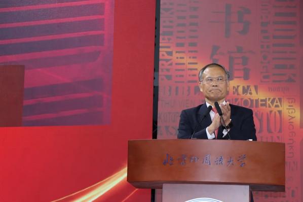 北京外国语大学百年校庆毕业典礼_北京外国语大学毕业_北京外国语大学八十周年校庆毕业生活动