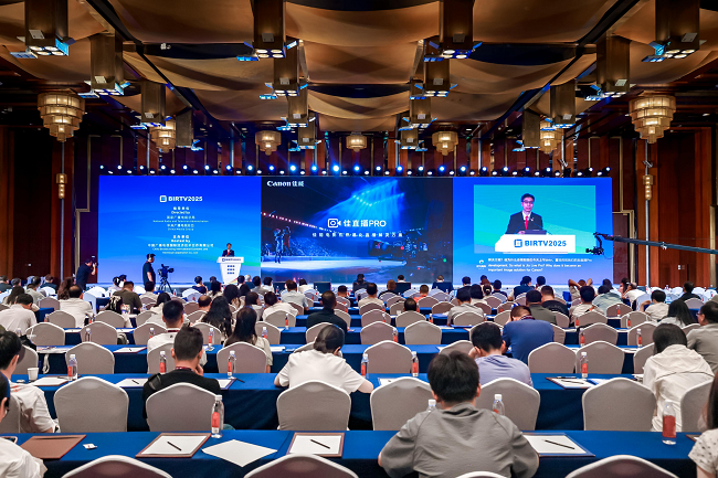 佳能佳直播PRO BIRTV2025推荐 电影机讯道化直播解决方案 智为科技 TILTA铁头定制讯道化模块_讯道直播机