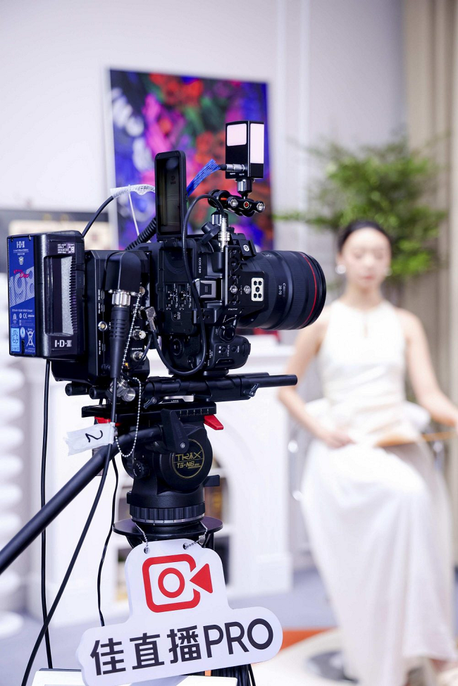 佳能佳直播PRO BIRTV2025推荐 电影机讯道化直播解决方案 智为科技 TILTA铁头定制讯道化模块_讯道直播机