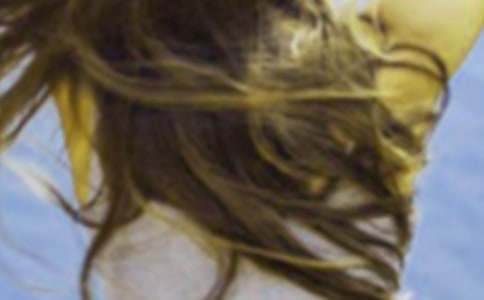 陶瓷卷发棒使用方法_用卷发棒卷头发伤头发吗_陶瓷卷发棒伤头发吗