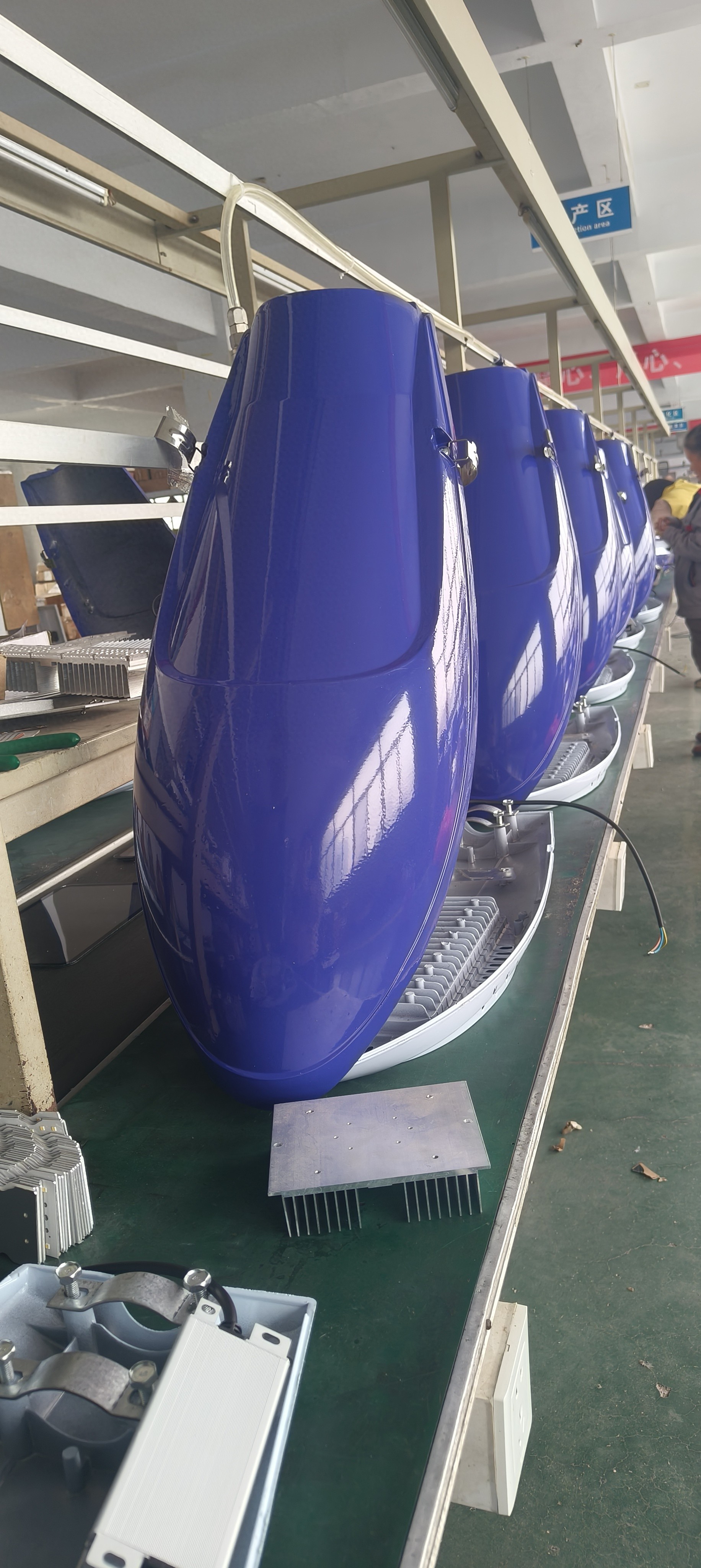 山东路灯厂家_太阳能路灯厂家_大路灯安装