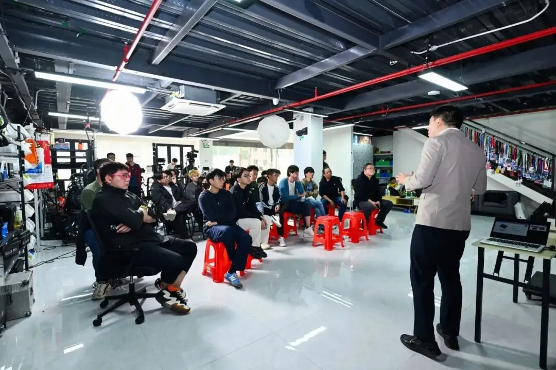 讯道摄影机_HDC-F5500V系统摄像机_HDC-P50A便携式摄像机