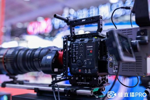 讯道摄像机_超高清发展年_佳能佳直播PRO电影机讯道化直播解决方案