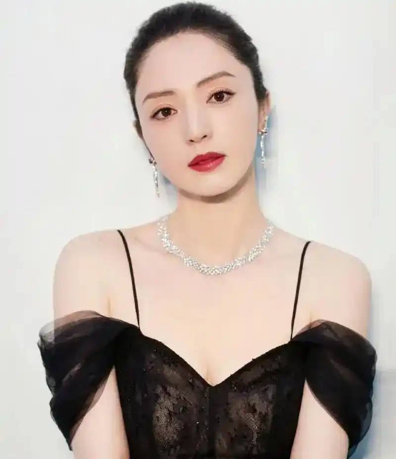 北京电影学院毕业明星名单_毕业于北京电影学院_北京电影学院高颜值女演员