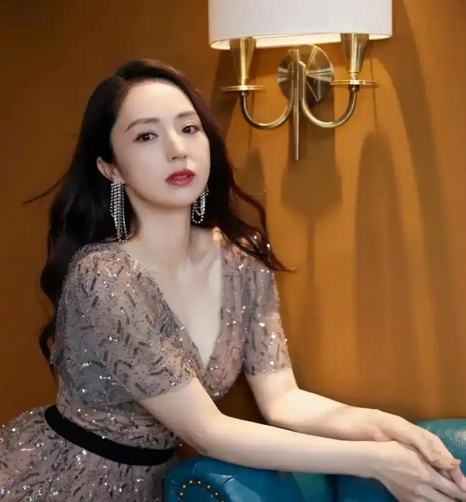 北京电影学院毕业明星名单_毕业于北京电影学院_北京电影学院高颜值女演员