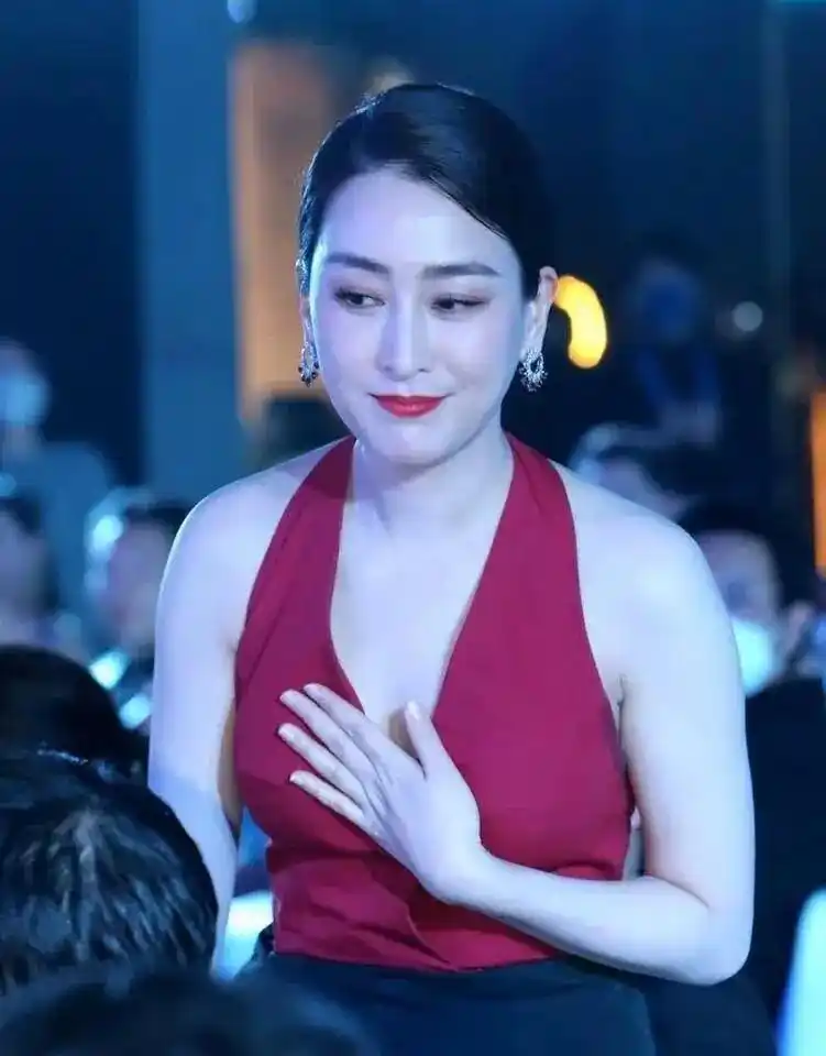 北京电影学院毕业明星名单_毕业于北京电影学院_北京电影学院高颜值女演员