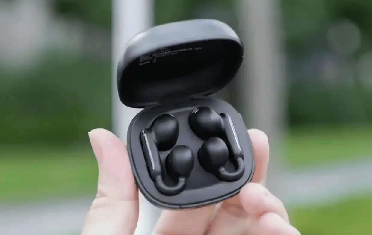 路灯下的大女孩_路灯下的大女孩图片_大路灯上手