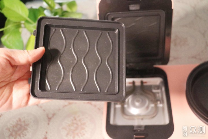 早餐机选购指南_小熊多功能早餐机_小熊东菱摩飞对比评测