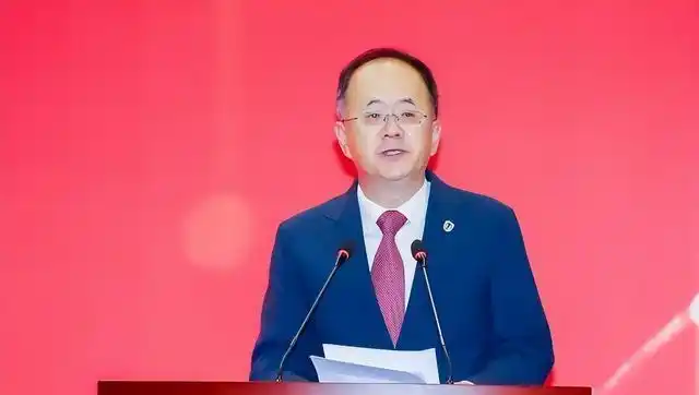 北京外国语大学2024级新生开学典礼_北京外语学院2024级研究生入学仪式_北京外国语大学学生