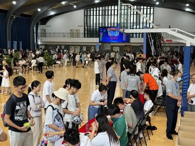 深圳北理莫斯科大学新生报到_深北莫本科招生特点_深圳北理莫斯科大学