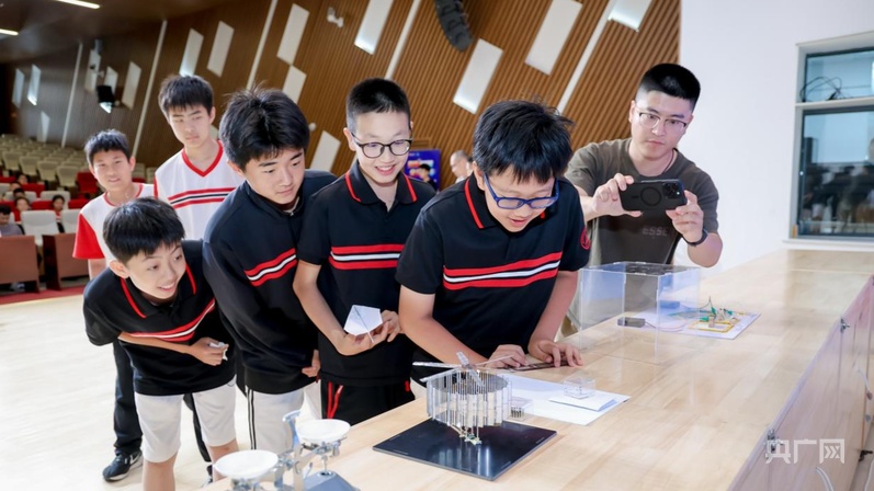 北京航空航天大学副教授_北京航空航天大学副教授名单_北京航空航天大学教授名字