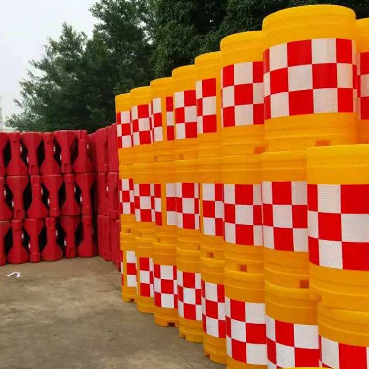 云南防撞桶厂家_防撞桶作用_塑料防撞桶原理
