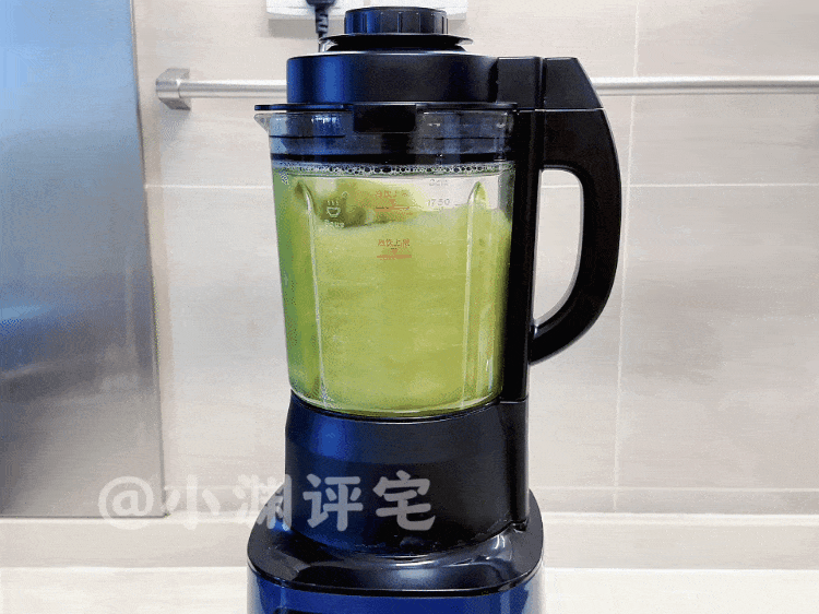 破壁机与榨汁机与豆浆机区别_破壁机榨汁机豆浆机选购指南_破壁机的搅拌棒怎么用