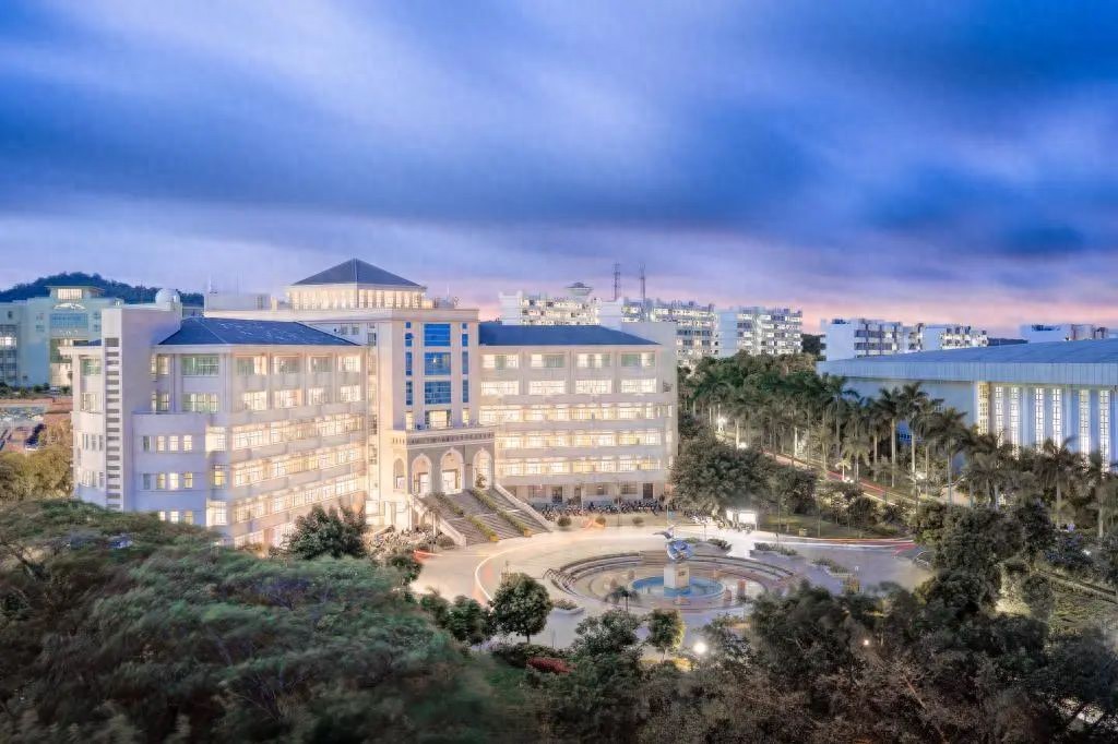 北京航空航天大学毕业_北航高薪专业排名_北京航空航天大学毕业生薪酬