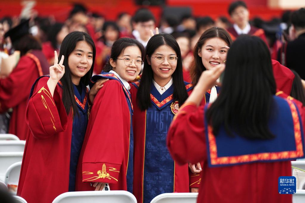 中国人民大学2023年毕业典礼_中国人民大学毕业_中国人民大学2023届毕业生