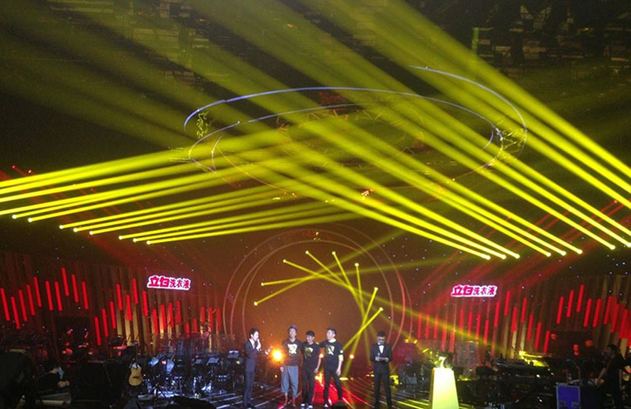 舞台灯控台排列_舞池灯具控制设备_舞台灯光编组