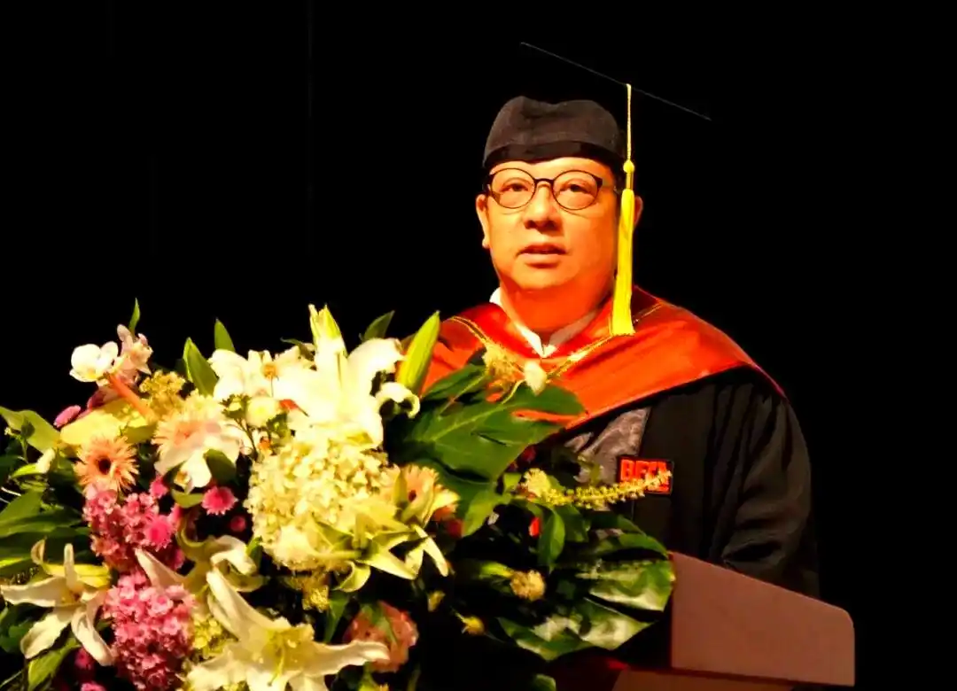 北京电影学院2020届云毕业典礼_颁发学位与表彰毕业典礼_北京电影学院毕业