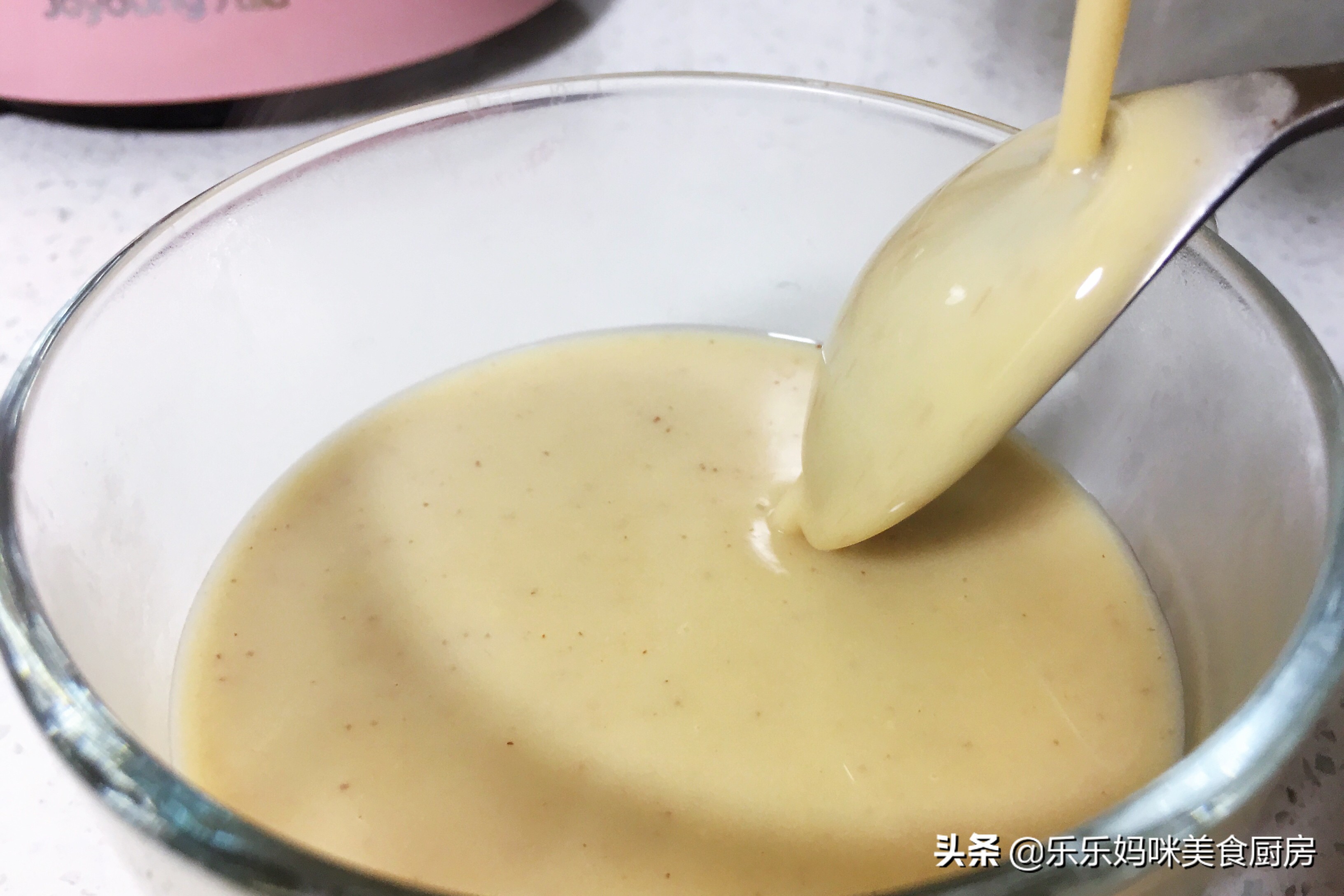 婴儿破壁机食谱大全_冬季破壁机食谱_家常苹果红枣小米米糊做法