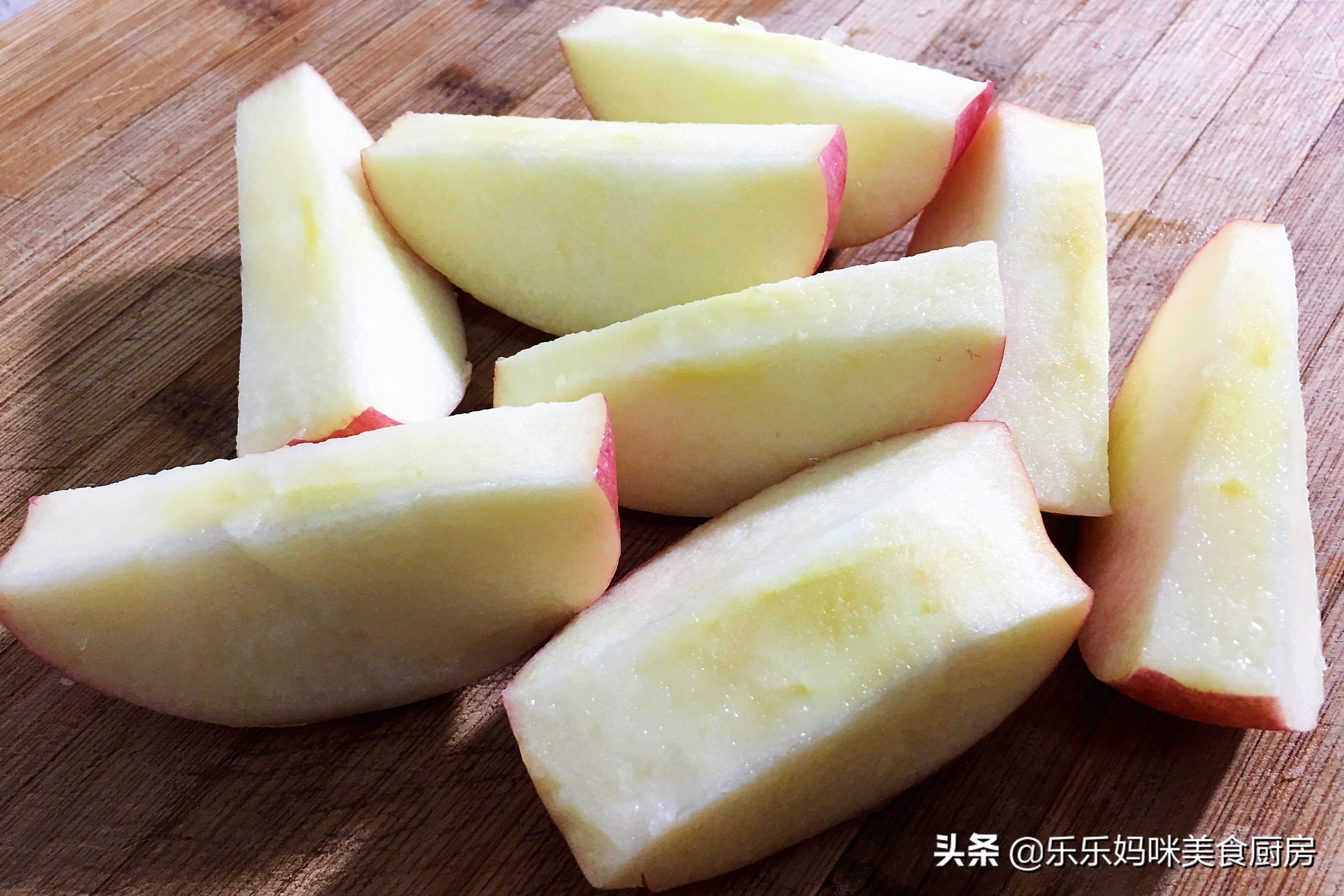 婴儿破壁机食谱大全_家常苹果红枣小米米糊做法_冬季破壁机食谱