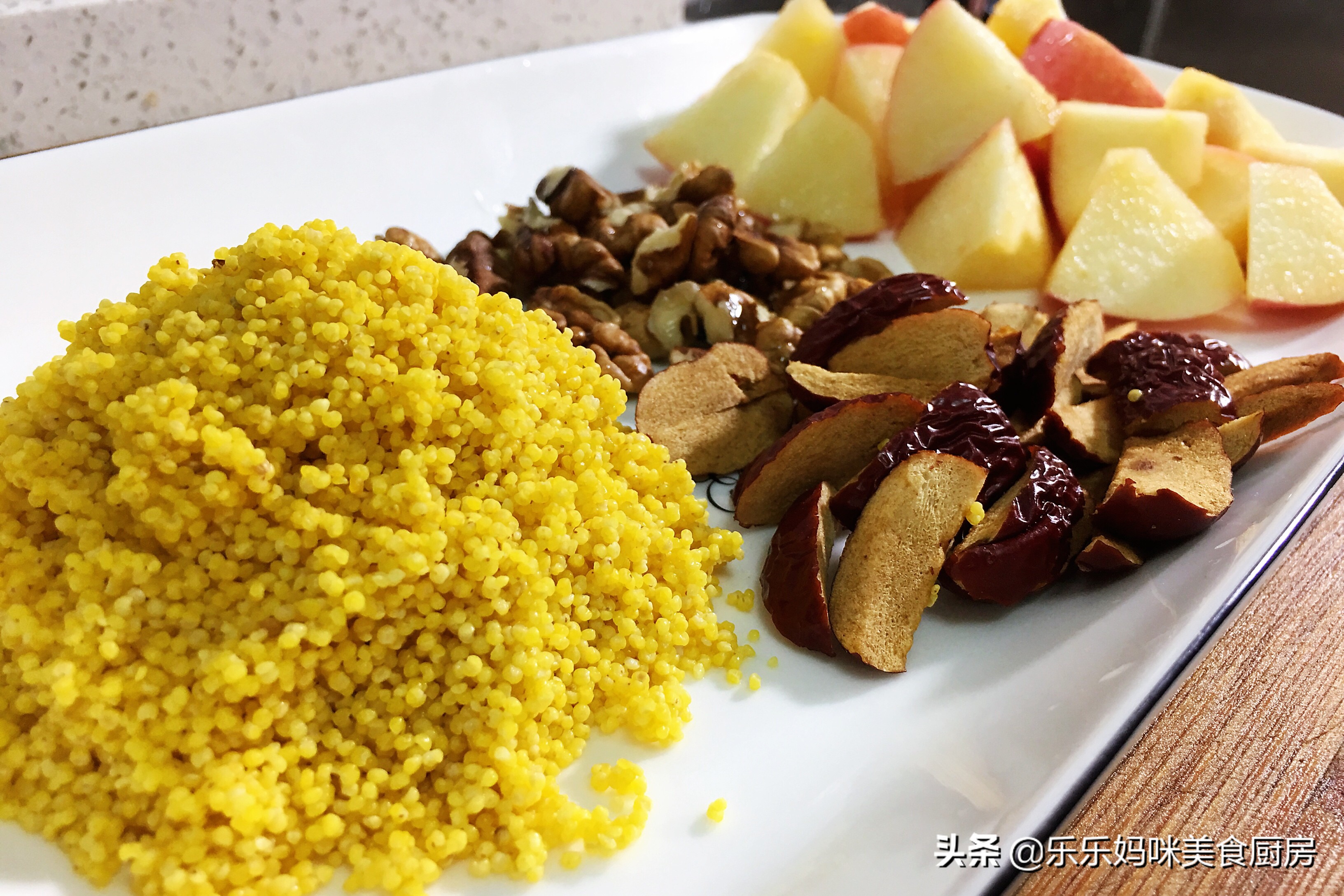 婴儿破壁机食谱大全_家常苹果红枣小米米糊做法_冬季破壁机食谱