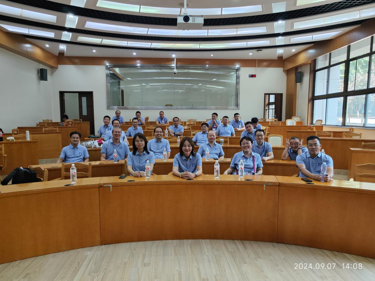 西安交通大学校友_西安交通大学校友返校活动_2000级校友返校集锦