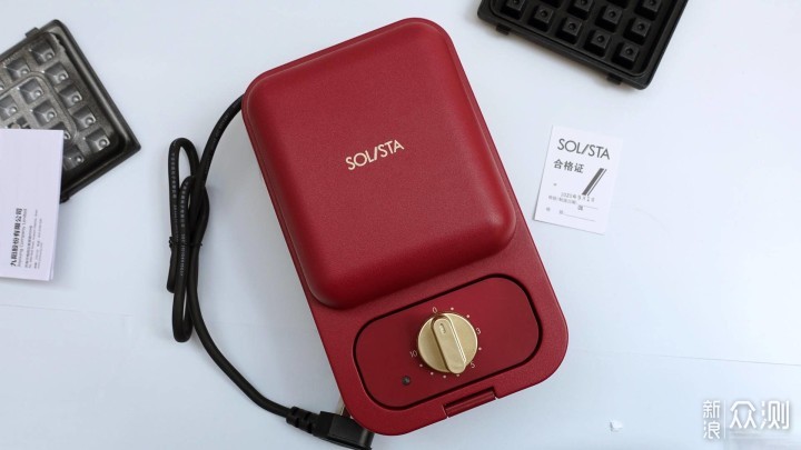 九阳独奏三明治机_三明治机美味早餐_复古双色定时旋钮三明治机