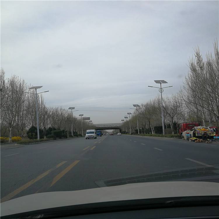 路灯安装大门方位最好图片_大路灯怎么安装_路灯安装说明