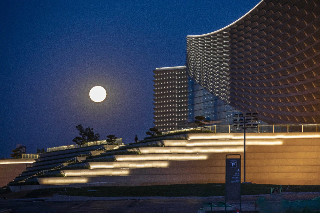 灯电脑唛架技_电脑灯_灯电脑插电视机后电脑黑屏