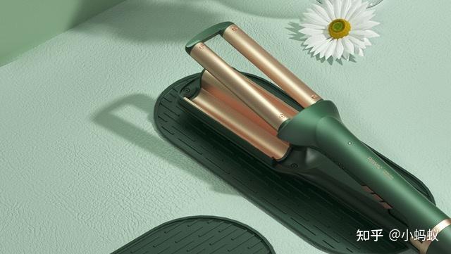 烫发与卷发棒损伤对比_卷发棒使用频率对发质影响_卷发棒和烫发哪个更伤头发