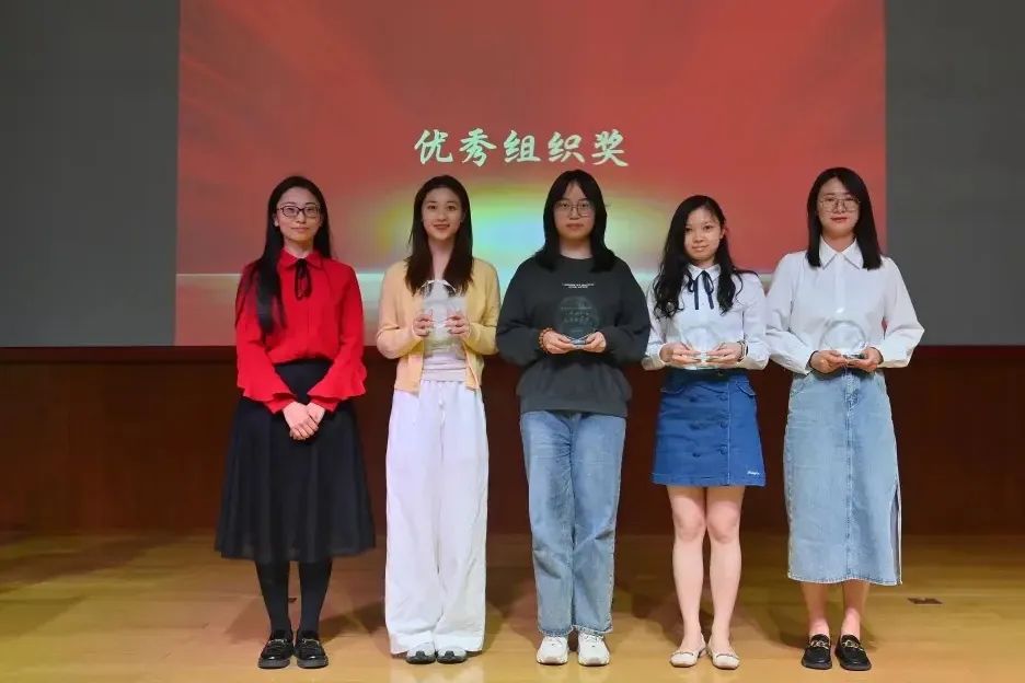 北京师范大学讲师_北京师范大学老师讲课_北京师范大学知名讲师