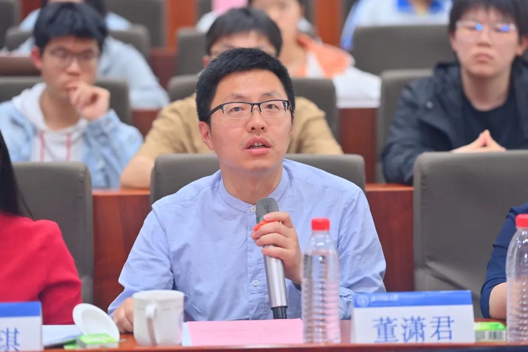 北京师范大学老师讲课_北京师范大学讲师_北京师范大学知名讲师