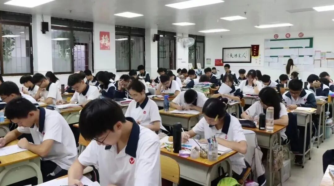 华侨生联考2025年录取分数线详解_25年华侨生联考新增院校录取情况_华侨生联考