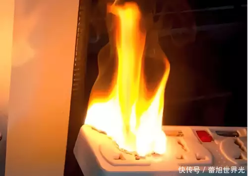 什么是大路灯_路灯大小_路灯一般是多高