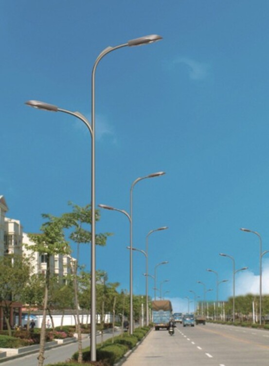 路灯安装说明_大路灯如何安装_路灯安装大门方位最好图片