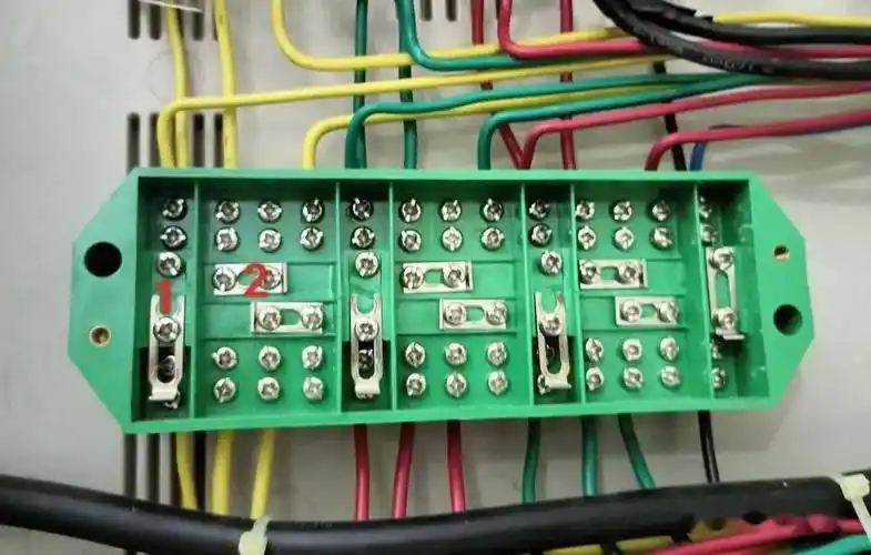 太阳能路灯接线步骤_大路灯如何安装_太阳能路灯安装位置选择