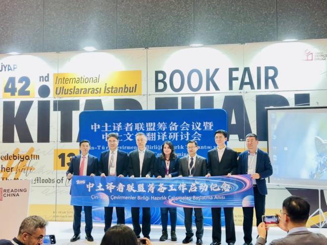 中国人民大学副教授_中国人民大学副教授什么级别_中国人民大学副院长