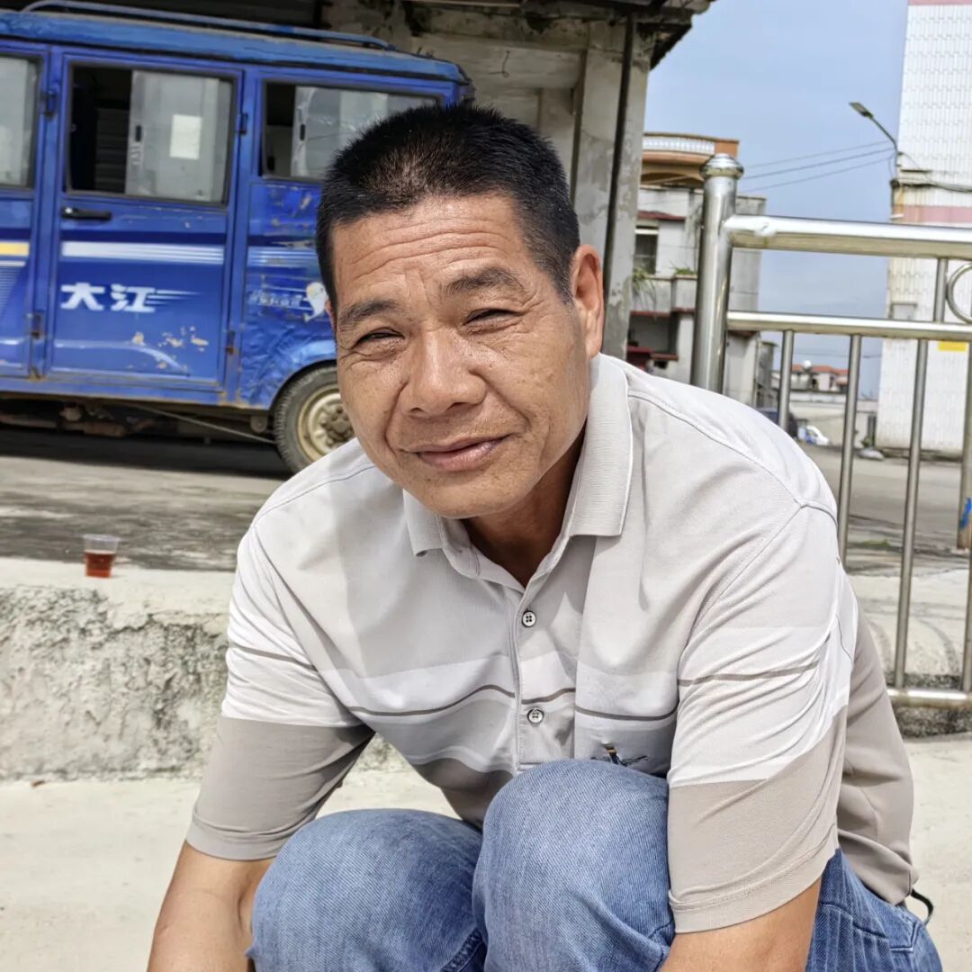 路灯安装过程_路灯安装视频教程_大路灯安装