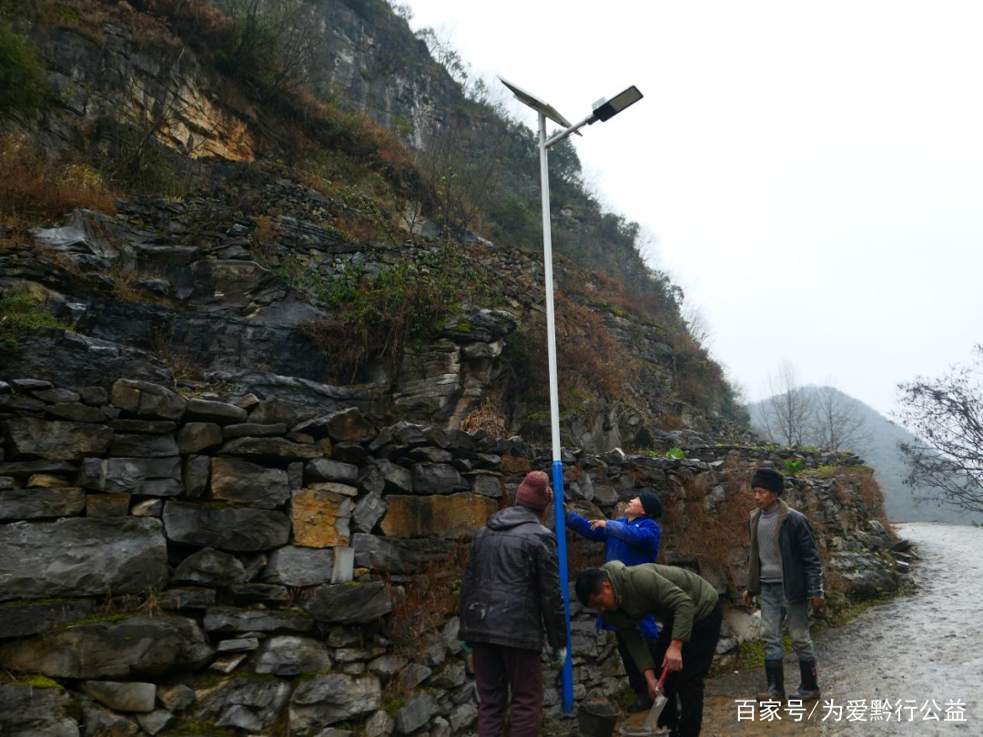 路灯安装方式_大路灯安装_路灯安装大门方位最好图片