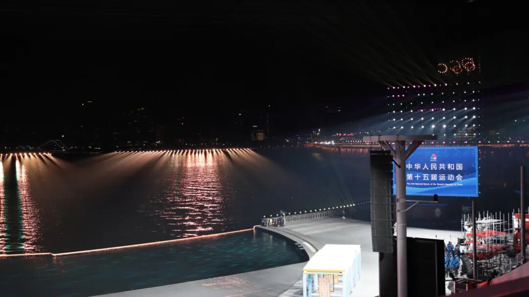 舞台灯控制台_舞台灯控台型号_舞台灯控台操作流程