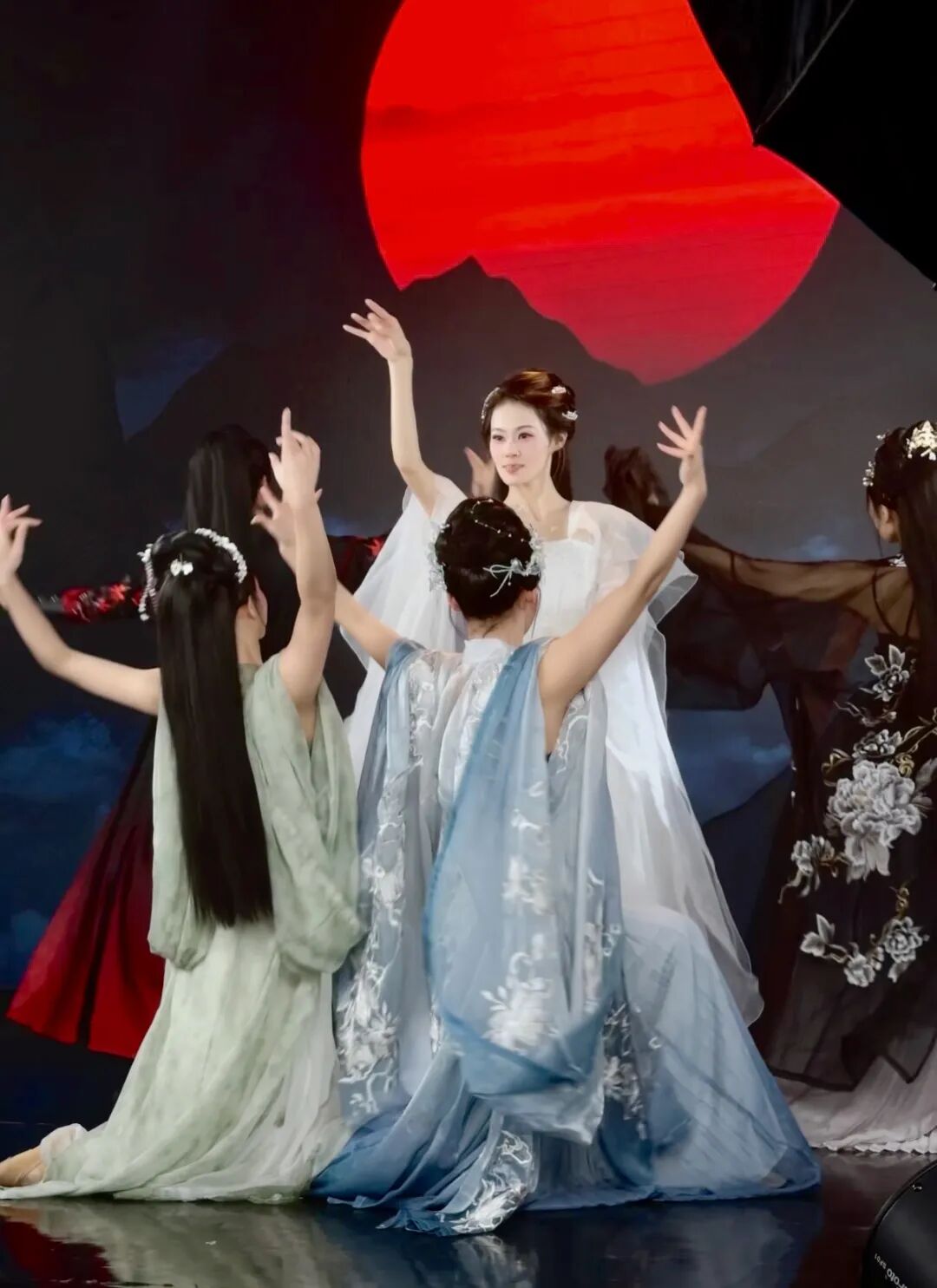 舞台灯控台教程_舞台灯控台海关编码_舞台灯控台