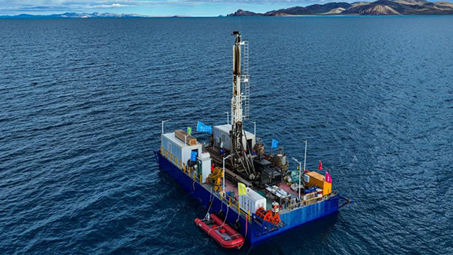 北京外国语大学校友会_北外毕业典礼_北京外国语学院毕业