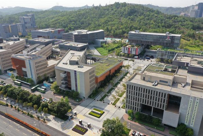 香港中文大学（深圳）发展历程_香港中文大学（深圳）校园建设_港中文深圳